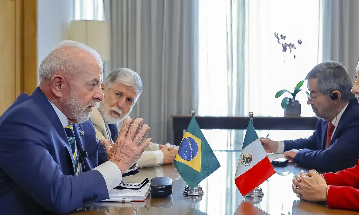 Blur background